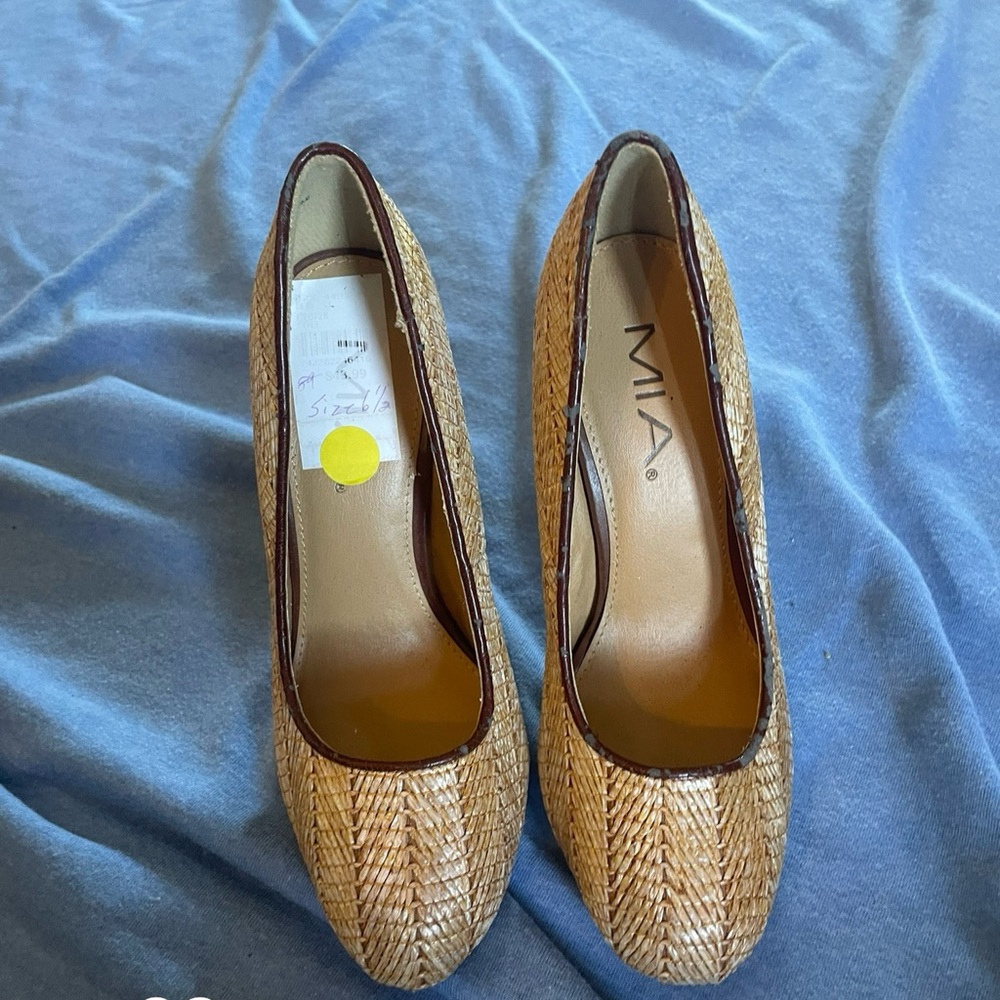 Mia Twill Heels